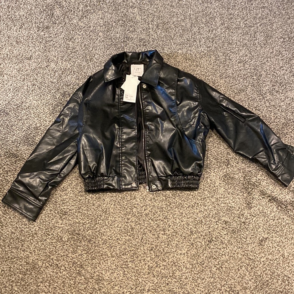 Leather jacket - Picture 2 of 4